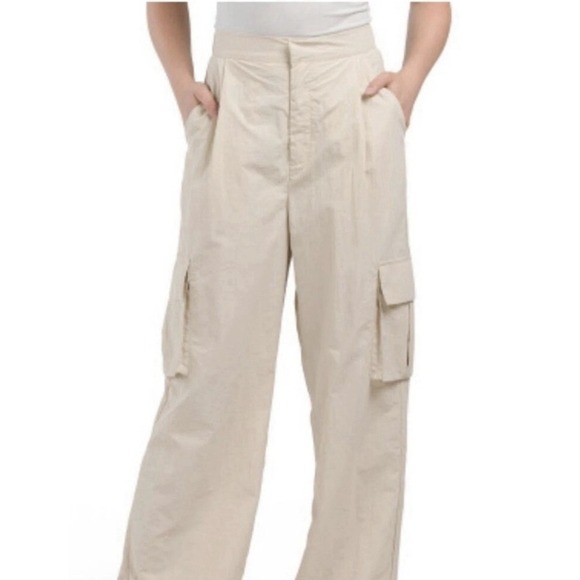 Wilo The Label Other - NWT Wilo The Label Parachute Cargo Pants Size S
